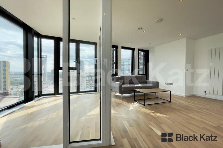 brand new luxury apartment with stunning views The Ceramic Building - Newington Causeway , Borough